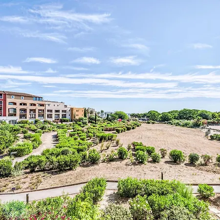 Les Marines-12 By Interhome * 盖辛