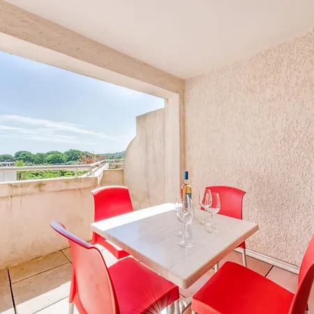 Les Marines-12 By Interhome *